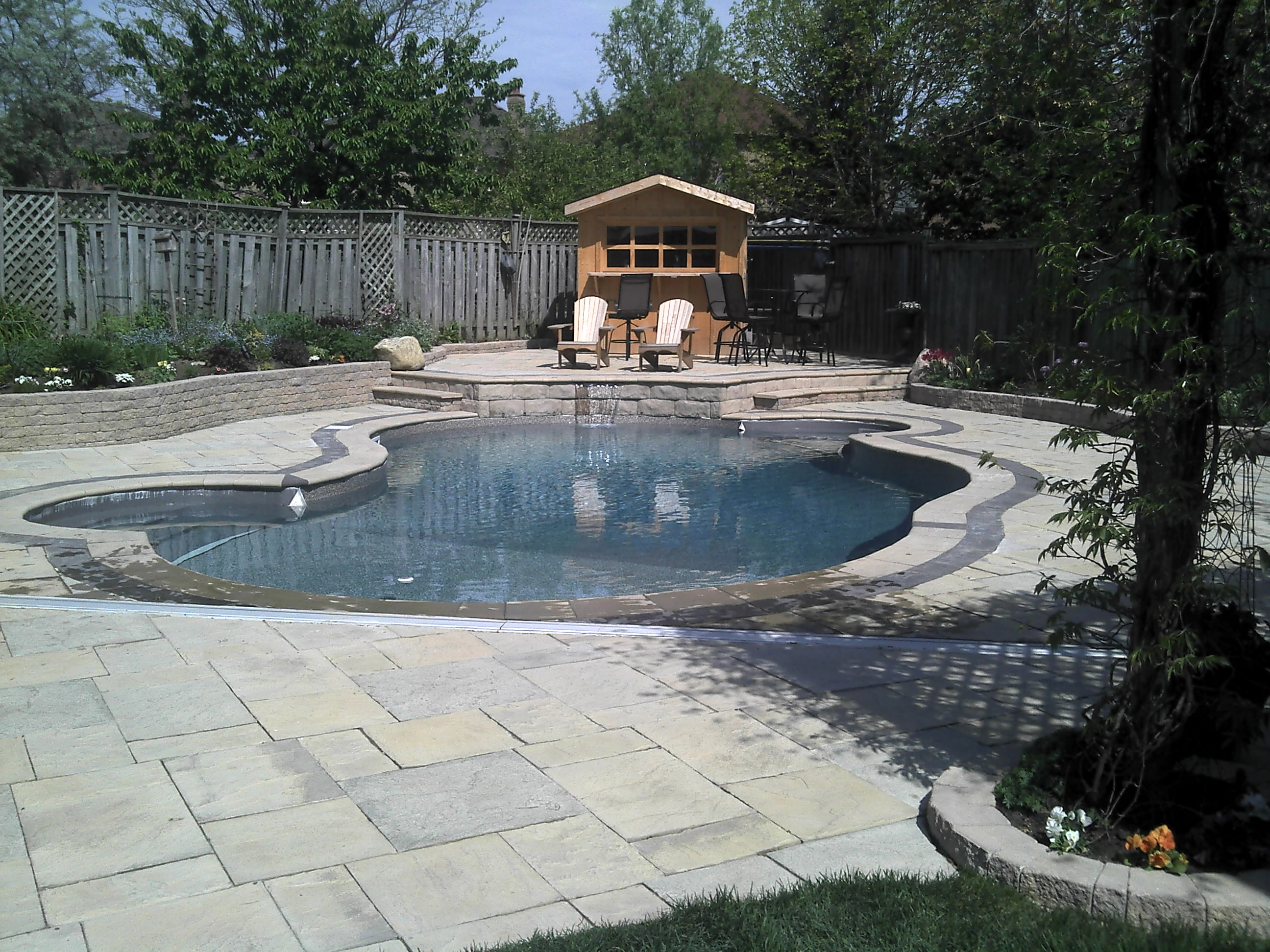 FEATURED-PATIO-AND-POOL-PIC.jpg